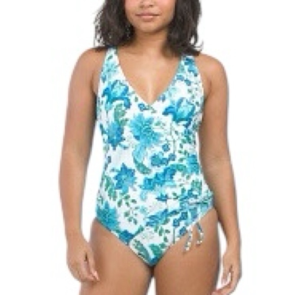 NIP TUCK SWIM modest floral multi cup one piece swimsuit size 4 NWT